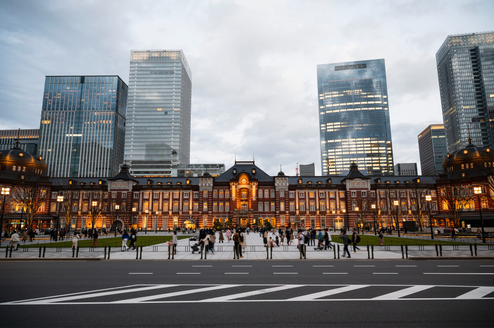 London’s Property Market Boom: Insights into Rising Buyer Confidence